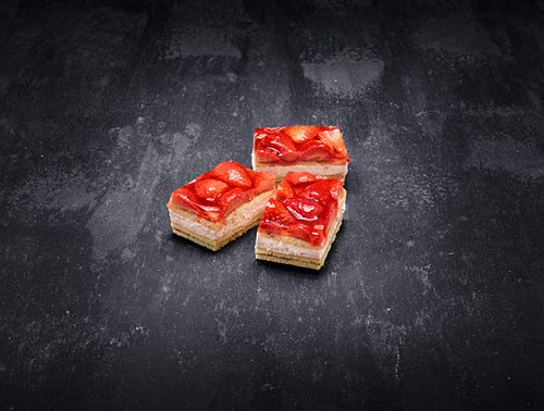 Produktbild von INTERSPAR Backstube, Erdbeerfruchtschnitte 3er