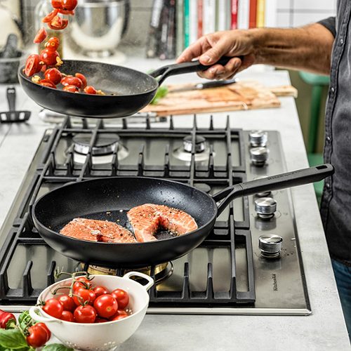 Produktbild von KitchenAid, Wokpfanne 28 cm Classic Forged