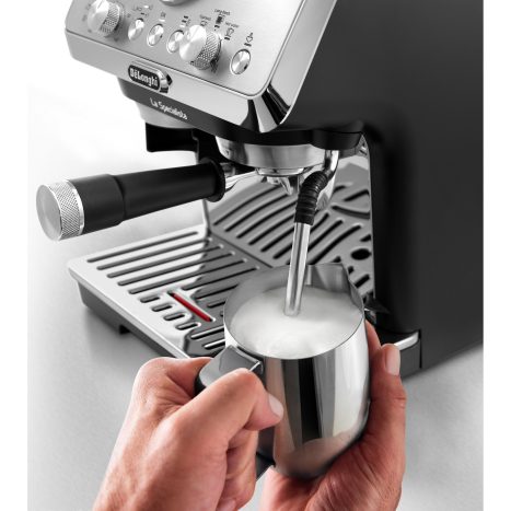 | Kaffeevollautomat INTERSPAR DeLonghi kaufen online EC9155.MB