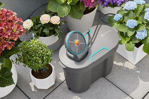 Produktbild von Gardena, Solar-Bewässerungsset Aqua Bloom inkl. Wasserbehälter