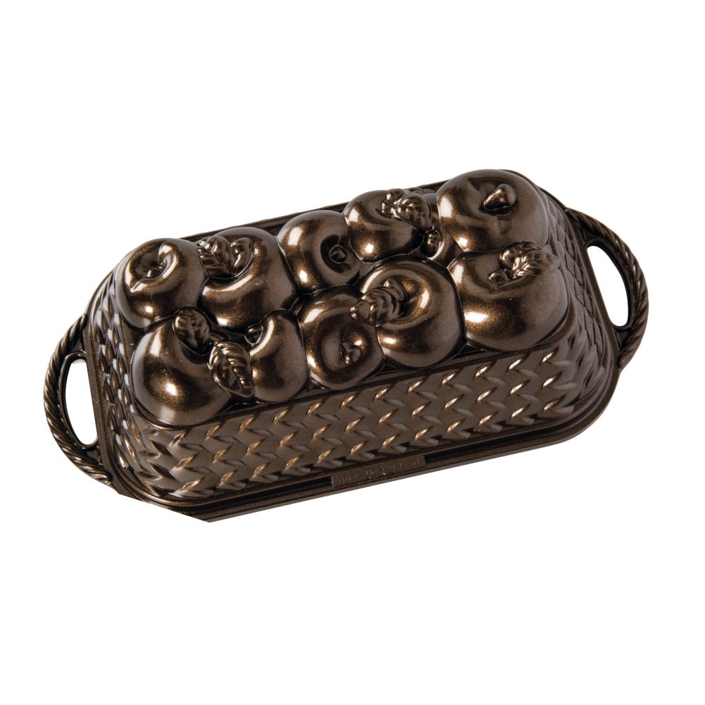 Nordic Ware    Apple Basket     GVE 3