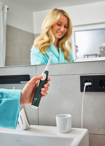Produktbild von Oral-B, iO2 Forest Green