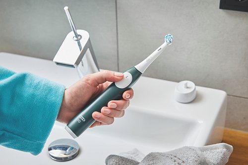Produktbild von Oral-B, iO2 Forest Green