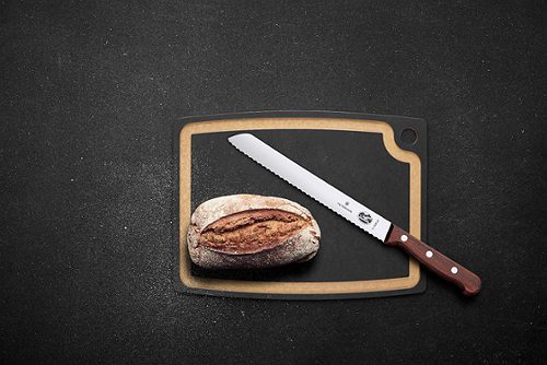 Produktbild von Victorinox Wood, Brotmesser mit Wellenschliff 21cm