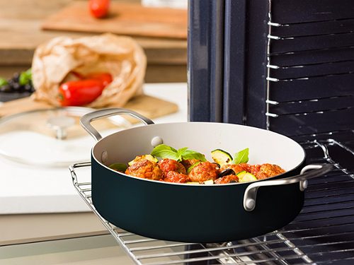 Produktbild von KitchenAid, Schmorpfanne 24 cm schwarz