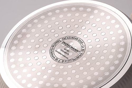 Produktbild von Pamela Reif, Saucentopf mit Deckel 16 cm Shell