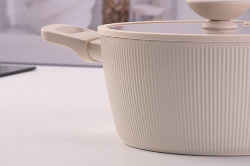 Produktbild von Pamela Reif, Topf mit Deckel 24 cm Shell