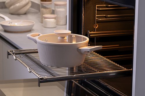 Produktbild von Pamela Reif, Topf mit Deckel 24 cm Shell