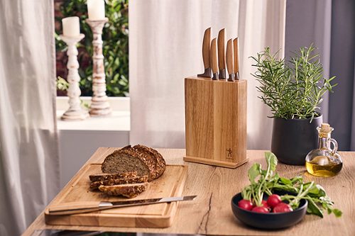 Produktbild von Zwilling HENCKELS, Schälmesser 7 cm Pakka