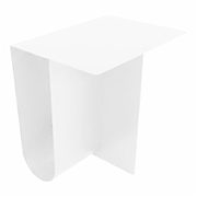 Tavolino Mail in metallo verniciato bianco
- la struttura robusta garantisce stabilità e durata nel tempo, mentre le dimensioni compatte lo rendono perfetto anche per ambienti di piccole dimensioni. Ideale come tavolino da appoggio accanto a divani e poltrone o come pratico complemento d'arredo multifunzione
Caratteristiche:
- struttura in metallo verniciato bianco
- design moderno ed elegante
- robusto e resistente
- facile da abbinare a diversi stili d'arredo
- ideale per soggiorno, camera da letto, studio o ingresso
- dimensioni: 40 x 39,5 cm
- materiale: metallo verniciato
- colore: Bianco
- un complemento d'arredo pratico e raffinato, perfetto per aggiungere funzionalità e stile a ogni ambiente