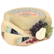 Formaggio Asiago fresco D.O.P. Prodotto della Montagna