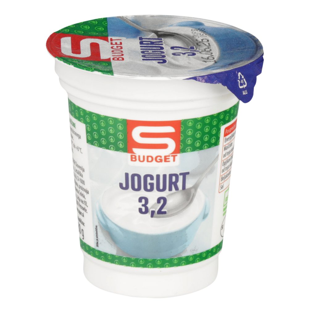 čvrsti navadni jogurt 3,2% m.m.