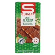 Slika produkta MLEČNA ČOKOLADA S KOŠČKI LEŠNIKOV, S-BUDGET, 100G