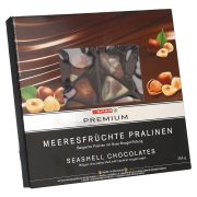Slika produkta BONBONIERA ČOKOLADNE PRALINE MORSKI SADEŽI, SPAR PREMIUM, 250G